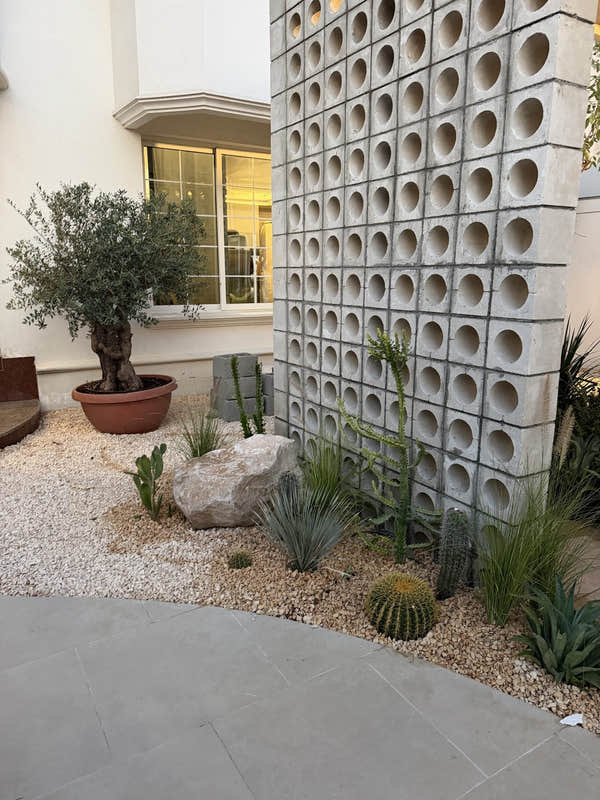 Breeze block screen wall